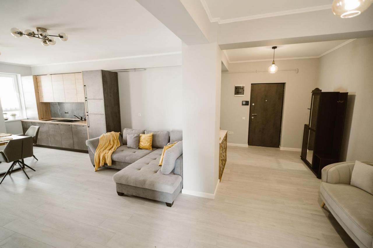 Sibiu Ezonia Central Apartment Exteriör bild