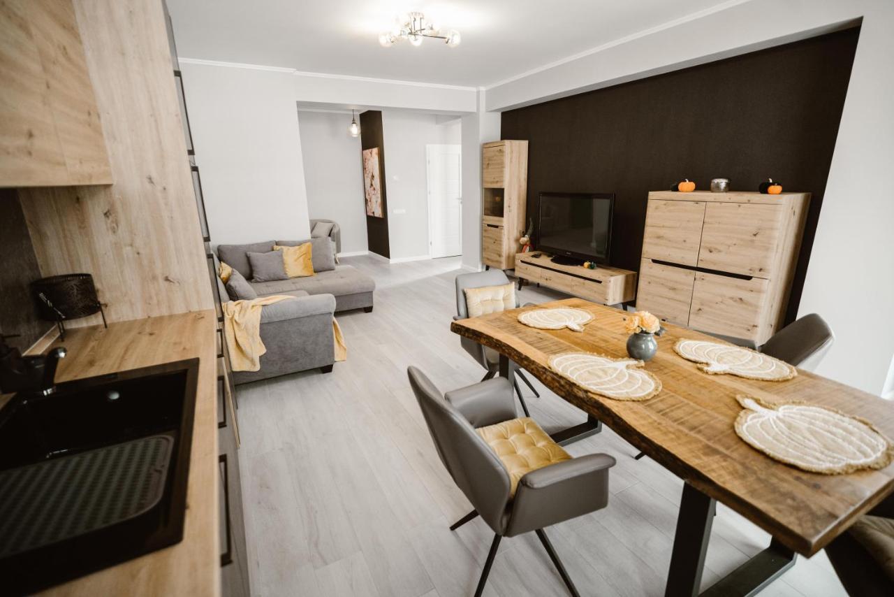 Sibiu Ezonia Central Apartment Exteriör bild